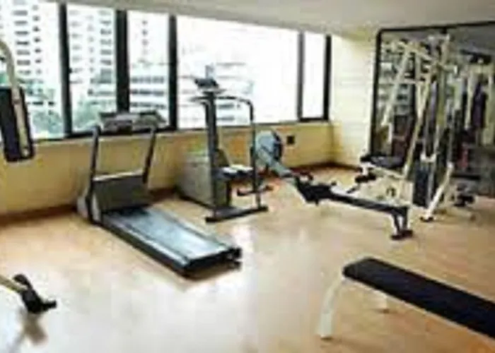 Royal Benja - Big Rooms, Family Friendly Bangkok