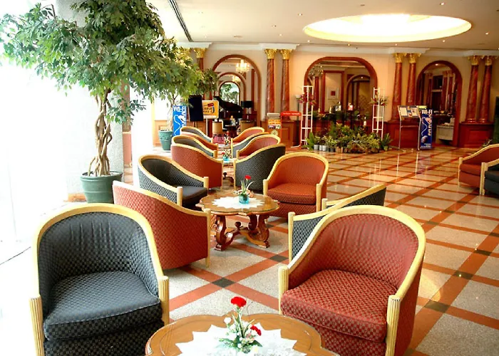 Hotel Royal Benja - Big Rooms, Family Friendly Bangkok