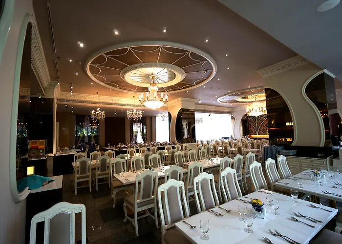 Royal Benja - Big Rooms, Family Friendly Hotel 4*