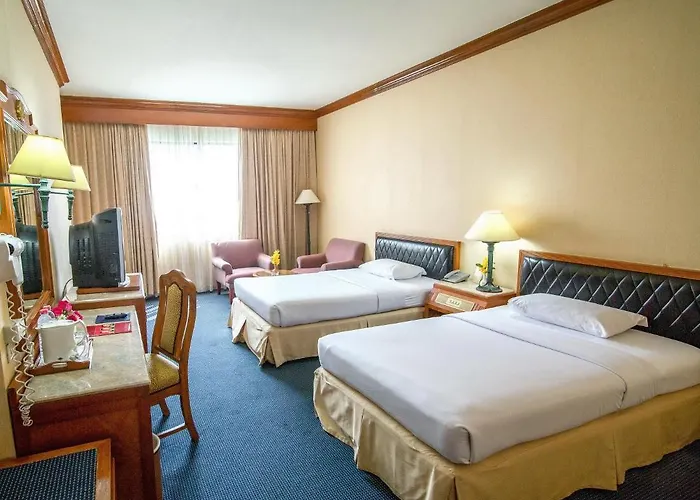 Royal Benja - Big Rooms, Family Friendly מלון 4*