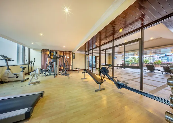 Royal Benja - Big Rooms, Family Friendly 酒店 4*