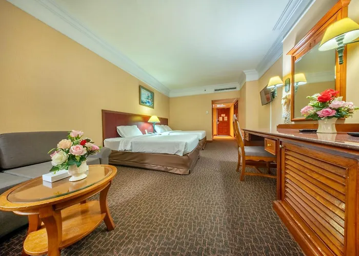 Royal Benja - Big Rooms, Family Friendly