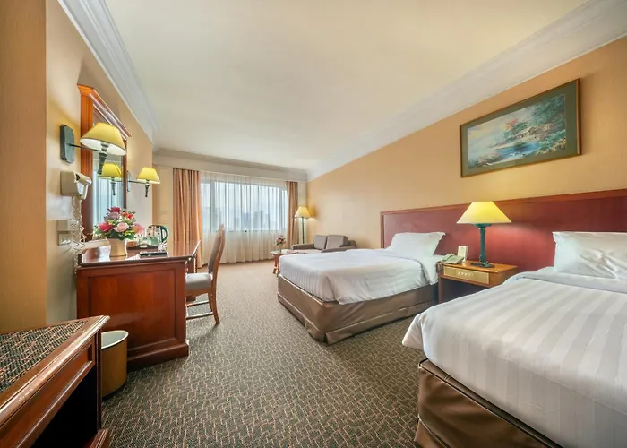 Royal Benja - Big Rooms, Family Friendly Hotel 4*
