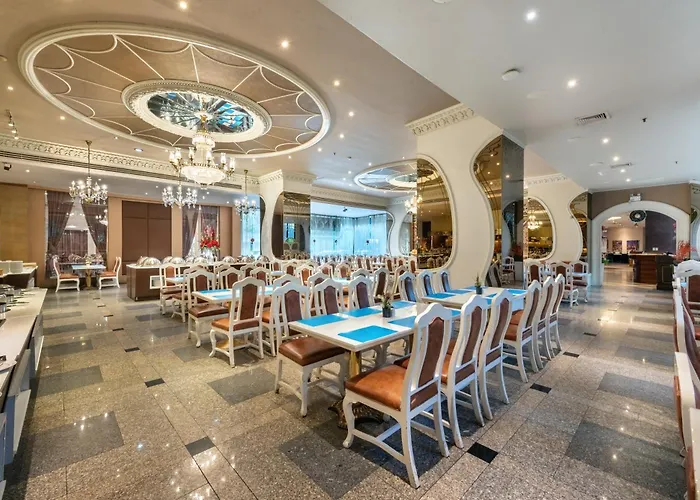 Royal Benja - Big Rooms, Family Friendly
