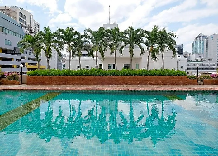 Royal Benja - Big Rooms, Family Friendly