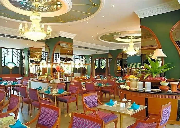 Hotel Royal Benja - Big Rooms, Family Friendly Bangkok